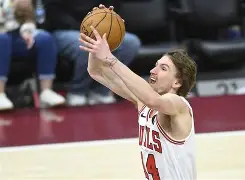 亚博体育官网-离谱！芝加哥公牛篮板制胜备战NBA总决赛法兰克福今夜止住颓势，多特蒙德清晨强势反弹的简单介绍